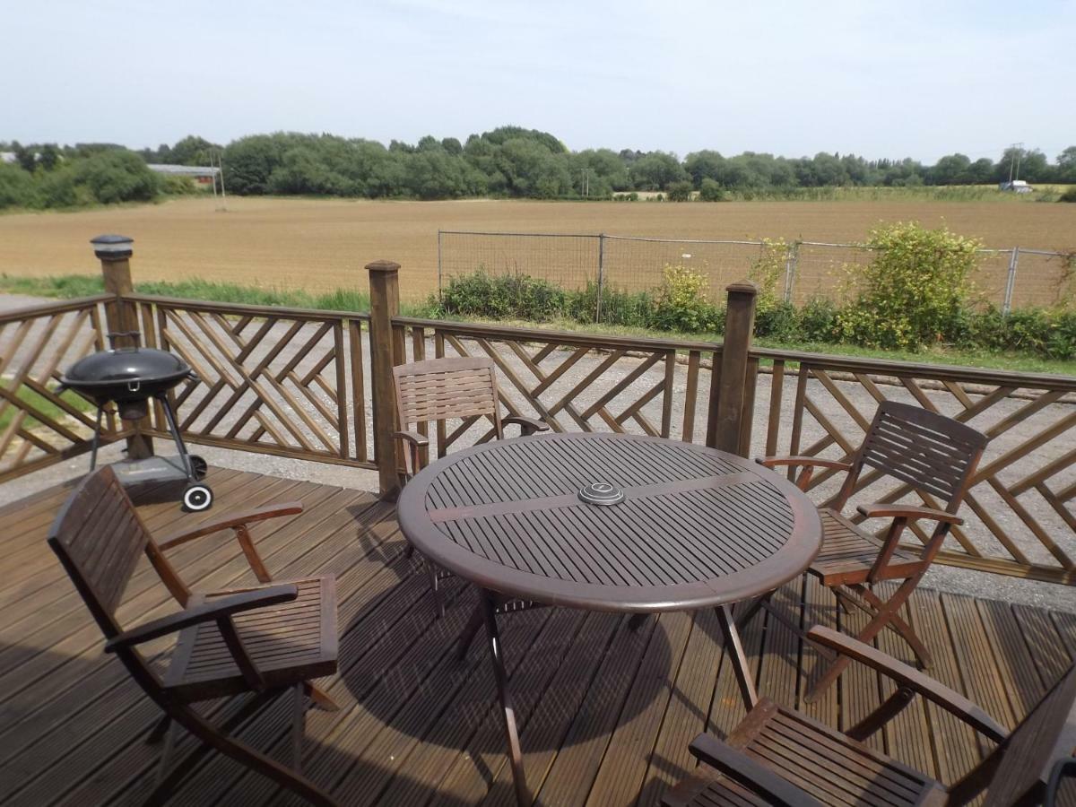 Your Home From Home On The Edge Of The Cotswolds إيفيشام المظهر الخارجي الصورة